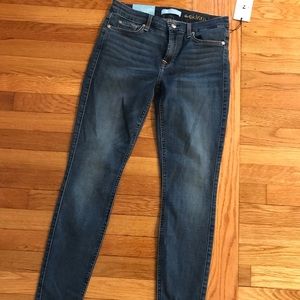 7 for all Mankind B(air) The Skinny Jeans